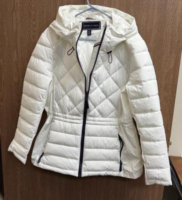 Sale Photo Thumbnail #130: White, Tailored-type fit. Like-new condition. With hood.