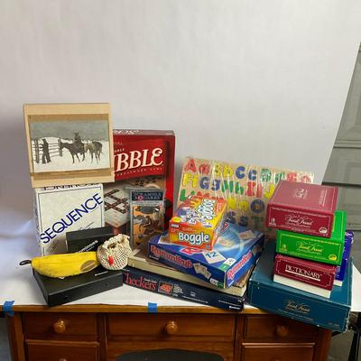 G982 Lot Of Board Games
