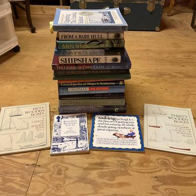 Z992 Lot Of Sailing, Chris-Craft, Seamanship Nautical Books Lot
