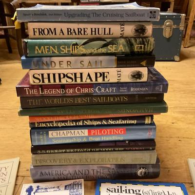 Z992 Lot Of Sailing, Chris-Craft, Seamanship Nautical Books Lot