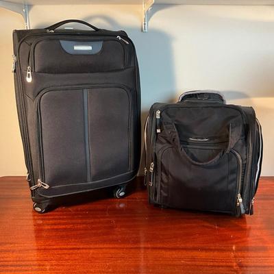M894 Two piece Black Samsonite Luggage Set