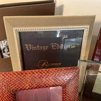 G1046 Lot of Various Size Albums with Leather Photo Albums