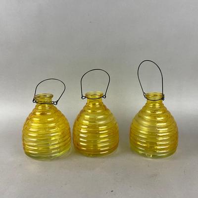 G1060 Set Of Three Glass Bee/Bug Catchers