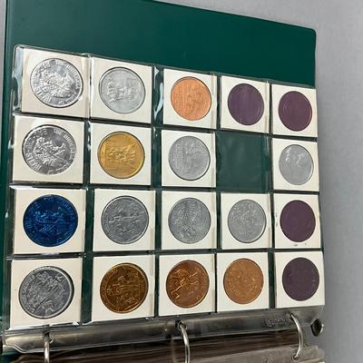B1073 Large Collection of Mardi Gras Doubloons