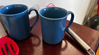 CORNING COFFEE MUGS, BAMBOO COASTERS, SILICONE KITCHEN UTENSILS, AND MORE