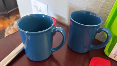 CORNING COFFEE MUGS, BAMBOO COASTERS, SILICONE KITCHEN UTENSILS, AND MORE