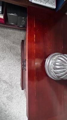 GORGEOUS LAMP AND NIGHTSTAND