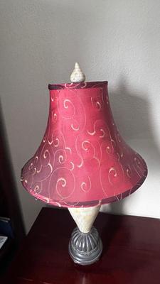 GORGEOUS LAMP AND NIGHTSTAND