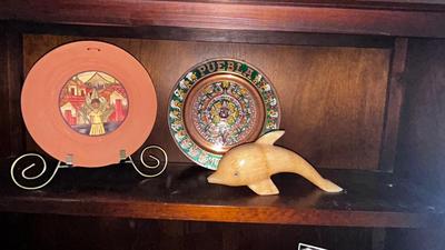 DOLPHIN MADE OF STONE AND MEXICO PLATES