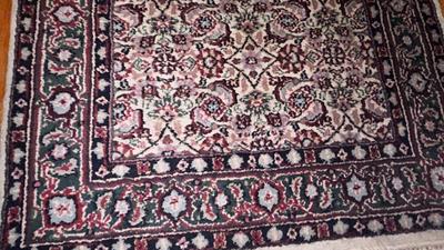 HIGH END TIGHTLY WOVEN RUNNER