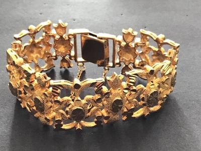 Sale Photo Thumbnail #141: Marked 18 k. But tested Plated only