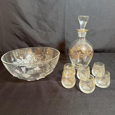 Gilded Rose Decanter Set with Savoir Vivre-Style Floral Bowl (P-HS)