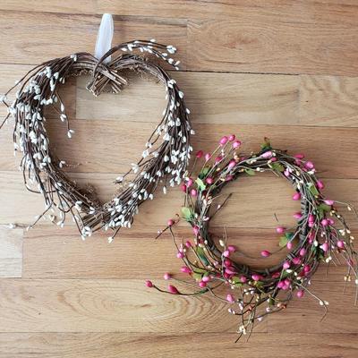 LOT 30: Collection of Floral Wreaths