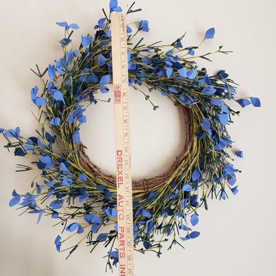 LOT 30: Collection of Floral Wreaths