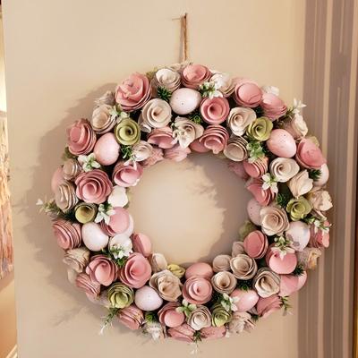 LOT 31: Assorted Wreaths for All Occasions