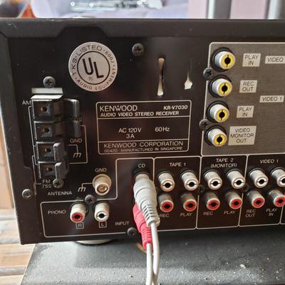 LOT 34: Kenwood 5 Disk CD Player with Audio-Video Stereo Receiver