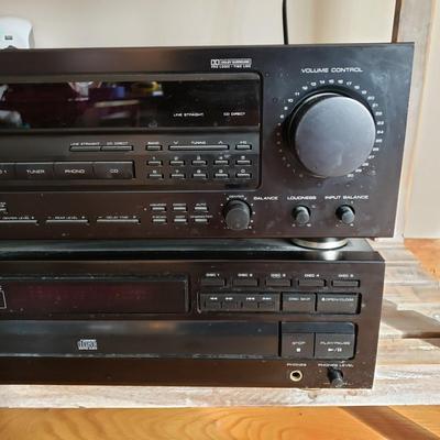 LOT 34: Kenwood 5 Disk CD Player with Audio-Video Stereo Receiver