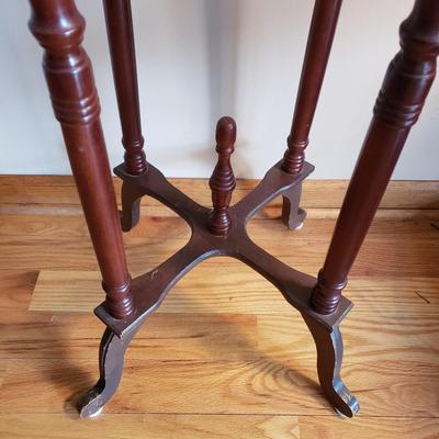LOT 37: Vintage Marble Top Table with Geometric Crystal Table Lamp