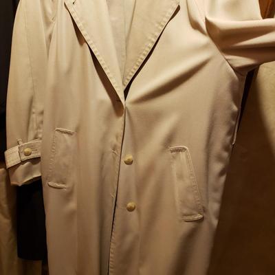 LOT 50: Raincoats by LL Bean, London Fog & Gallery