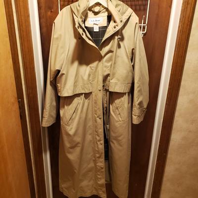 LOT 50: Raincoats by LL Bean, London Fog & Gallery