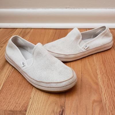 LOT 85: Birkenstock, Sperry, Ugg & More-Size 8/8.5