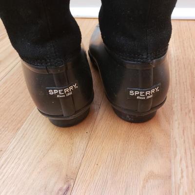 LOT 85: Birkenstock, Sperry, Ugg & More-Size 8/8.5