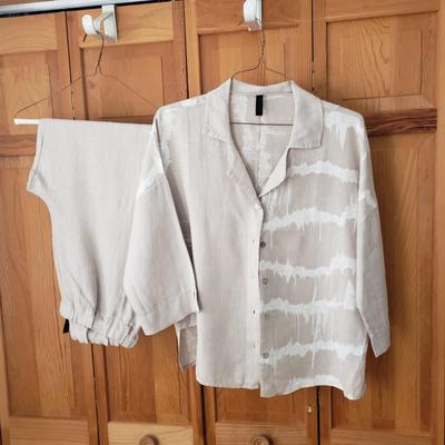 LOT 88: Assortment of Vintage & Modern Clothing for All Occasions-Calvin Klein, House of Pom & More