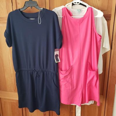 LOT 90: Summer Coverups, Rompers, Linen-Free People, Christian Siriano & More