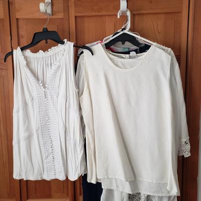 LOT 90: Summer Coverups, Rompers, Linen-Free People, Christian Siriano & More