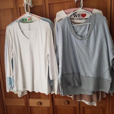 LOT 94: Sweaters, Pullovers & Shirts-GAP, Vince, DKNY & More