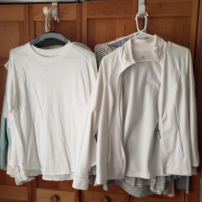 LOT 94: Sweaters, Pullovers & Shirts-GAP, Vince, DKNY & More