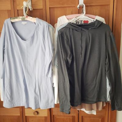 LOT 94: Sweaters, Pullovers & Shirts-GAP, Vince, DKNY & More