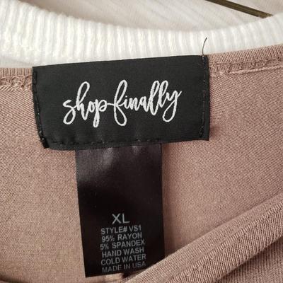 LOT 94: Sweaters, Pullovers & Shirts-GAP, Vince, DKNY & More