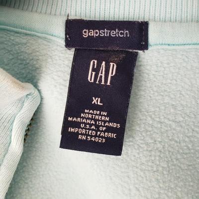 LOT 94: Sweaters, Pullovers & Shirts-GAP, Vince, DKNY & More