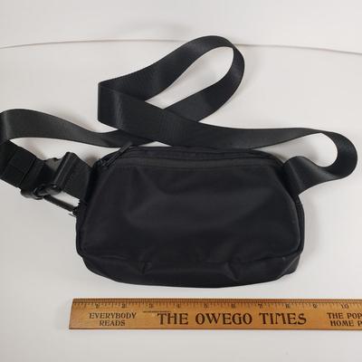 LOT 105: Kenneth Cole Mini Backpack with Wallet, Kyodan Belt Bag, Sondra Roberts Squared Makeup Bag