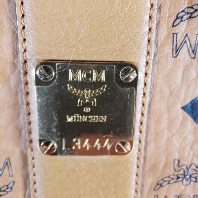 LOT 106: MCM Large Reversible Tote Bag & Matching Pouch Bag