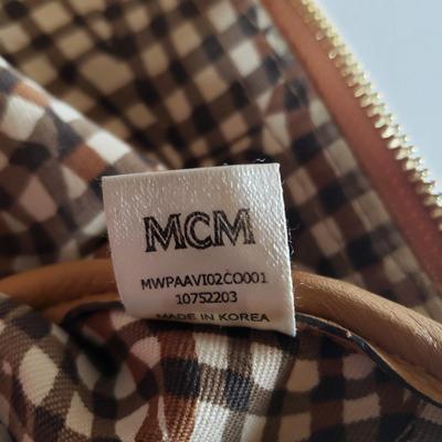 LOT 106: MCM Large Reversible Tote Bag & Matching Pouch Bag