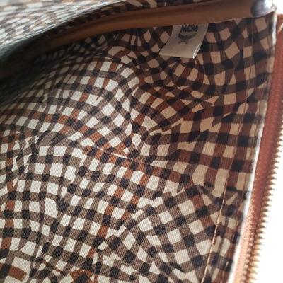 LOT 106: MCM Large Reversible Tote Bag & Matching Pouch Bag