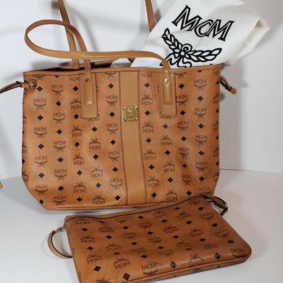 LOT 106: MCM Large Reversible Tote Bag & Matching Pouch Bag