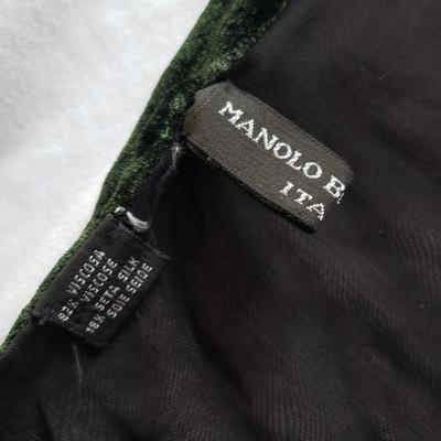 LOT 164: Collection of Scarves-Oscar de la Renta, Italian & Indian Made & More