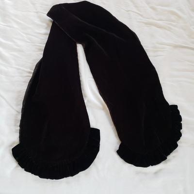 LOT 166: Variety of Scarves in Different Styles & Materials