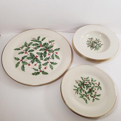 LOT 174: Lenox Holiday Dinnerware Service for 8 with Salt & Pepper, Creamer & Sugar & Extras