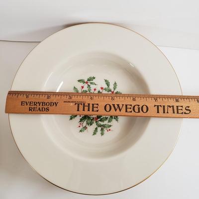 LOT 174: Lenox Holiday Dinnerware Service for 8 with Salt & Pepper, Creamer & Sugar & Extras