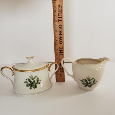 LOT 174: Lenox Holiday Dinnerware Service for 8 with Salt & Pepper, Creamer & Sugar & Extras