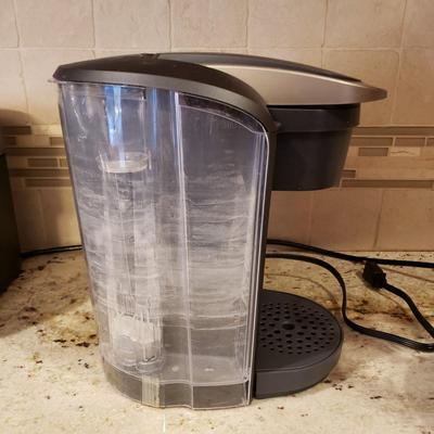 LOT 179: Nespresso Vertuo Pop Coffee Machine with Capsule Dispenser, Keurig Coffee Maker with Pod Storage Rack & Accessories,...