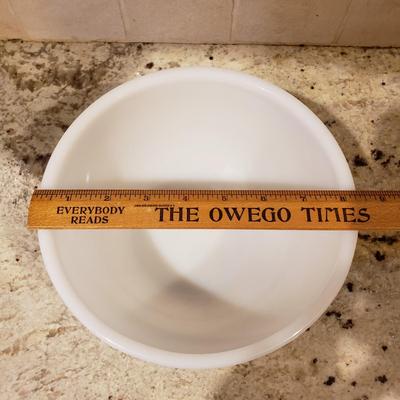 LOT 182: Vintage Kitchen Collection-Pyrex Spice of Life, Roseville Stoneware Crock, Fire King & More