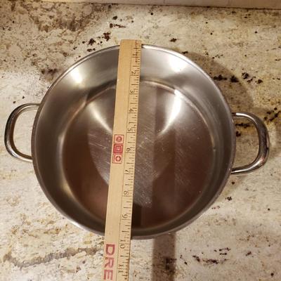 LOT 185: Pots & Pans- Cuisinart, Logde, Wolfgang Puck, WearEver & Silampos