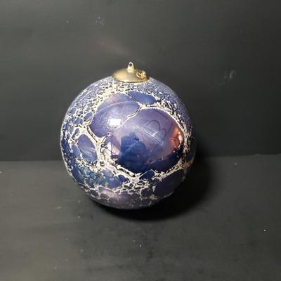 LOT 189: Goebel Germany & Waterford Ornaments, Lenox Nutcracker, Hummel Plate