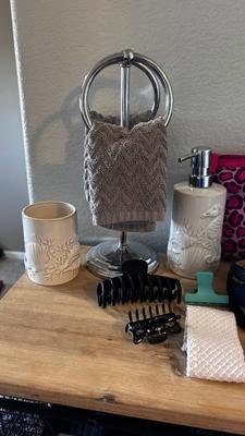 NEW EYE SHADOWS, MAKE-UP BAGS, HAIR ACCESSORIES, HAND TOWEL RACK, AND MORE!