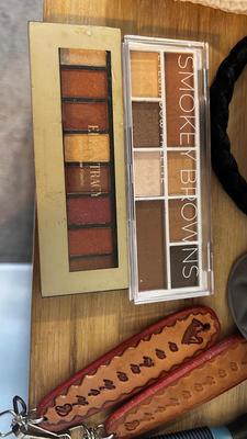 NEW EYE SHADOWS, MAKE-UP BAGS, HAIR ACCESSORIES, HAND TOWEL RACK, AND MORE!